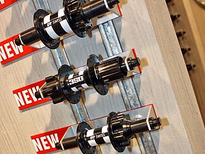 DT Swiss 2011 — 530 series hubs